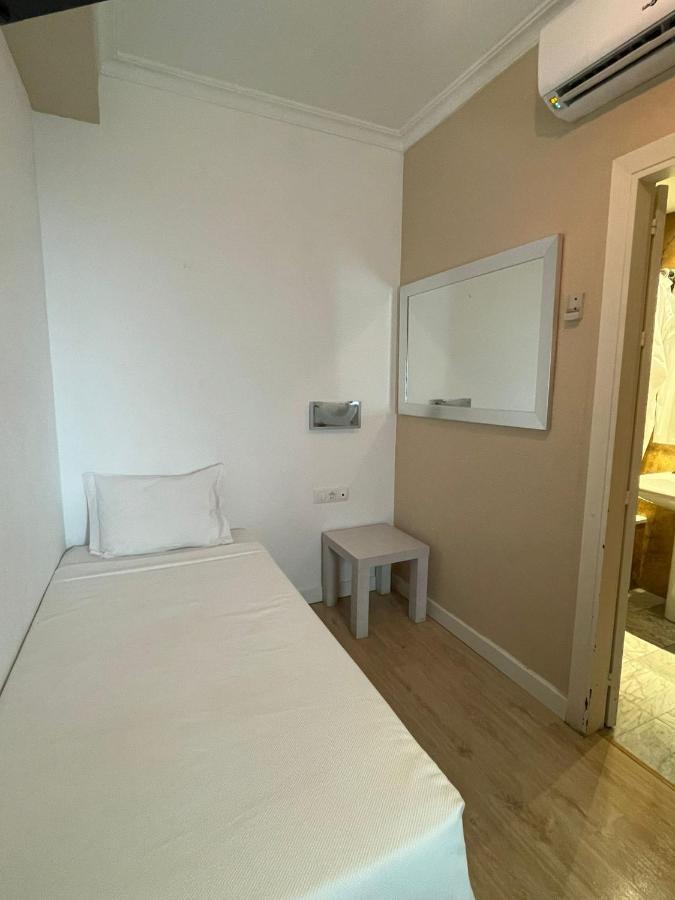 Trafalgar Hotel